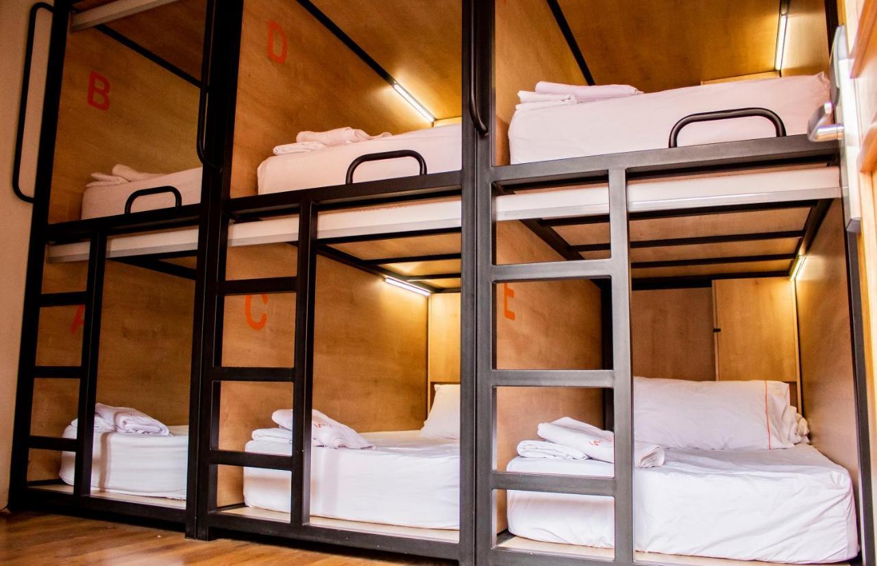 Single Bed in 6-Bed Dormitory Room,1206884602:JPEG